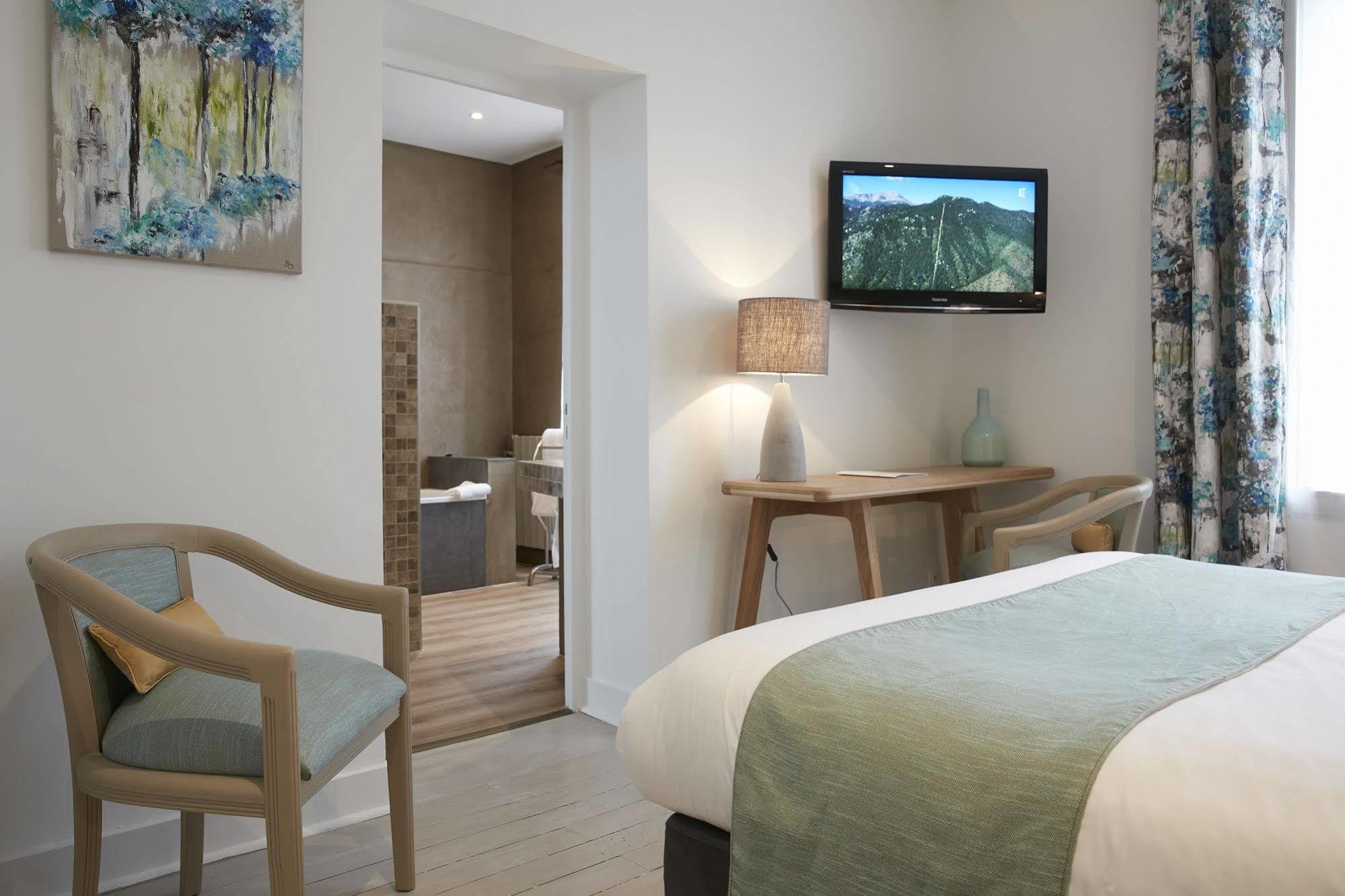 לנגון Logis Hotel - Restaurant Maison Claude Darroze מראה חיצוני תמונה