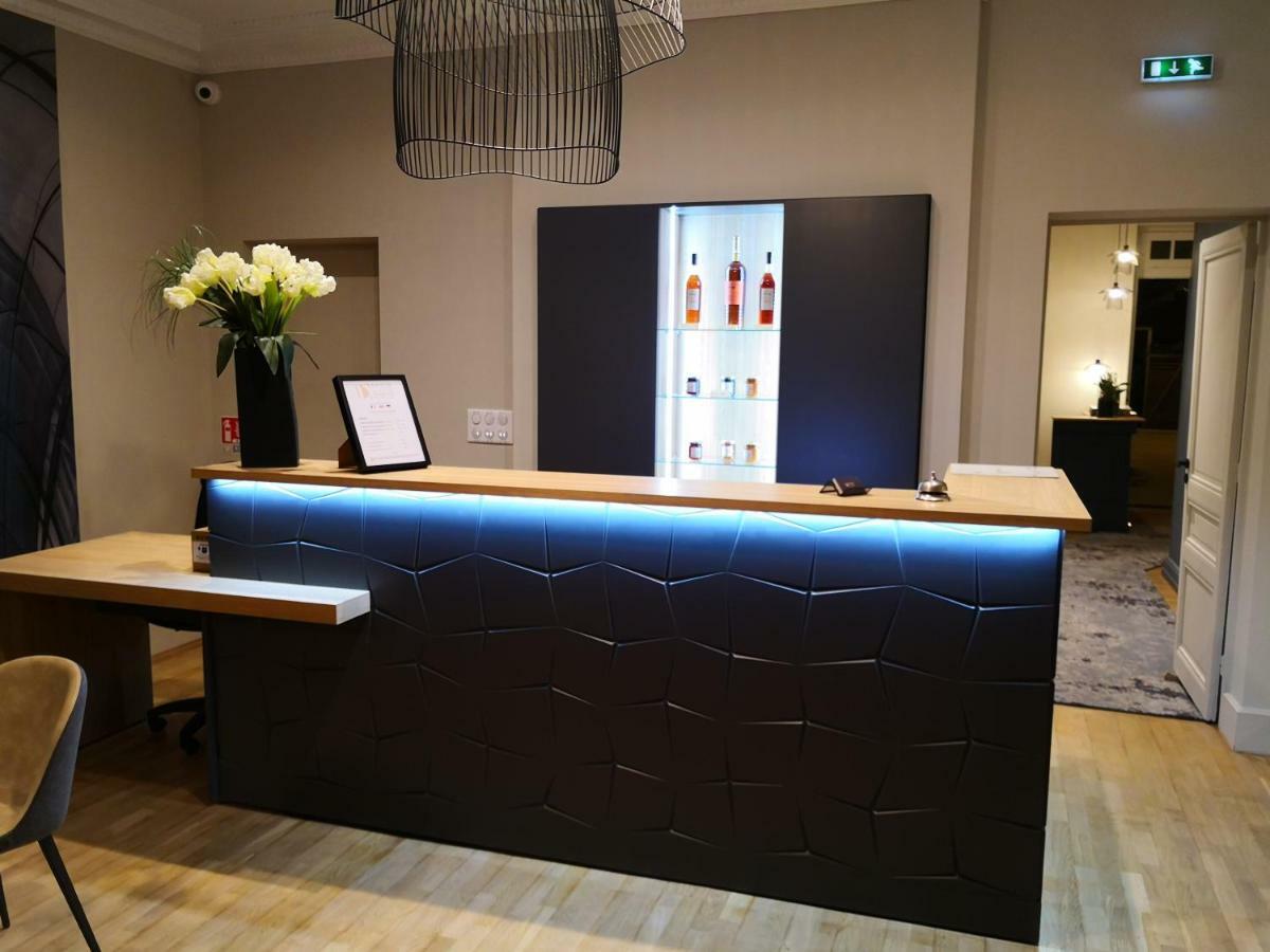 לנגון Logis Hotel - Restaurant Maison Claude Darroze מראה חיצוני תמונה